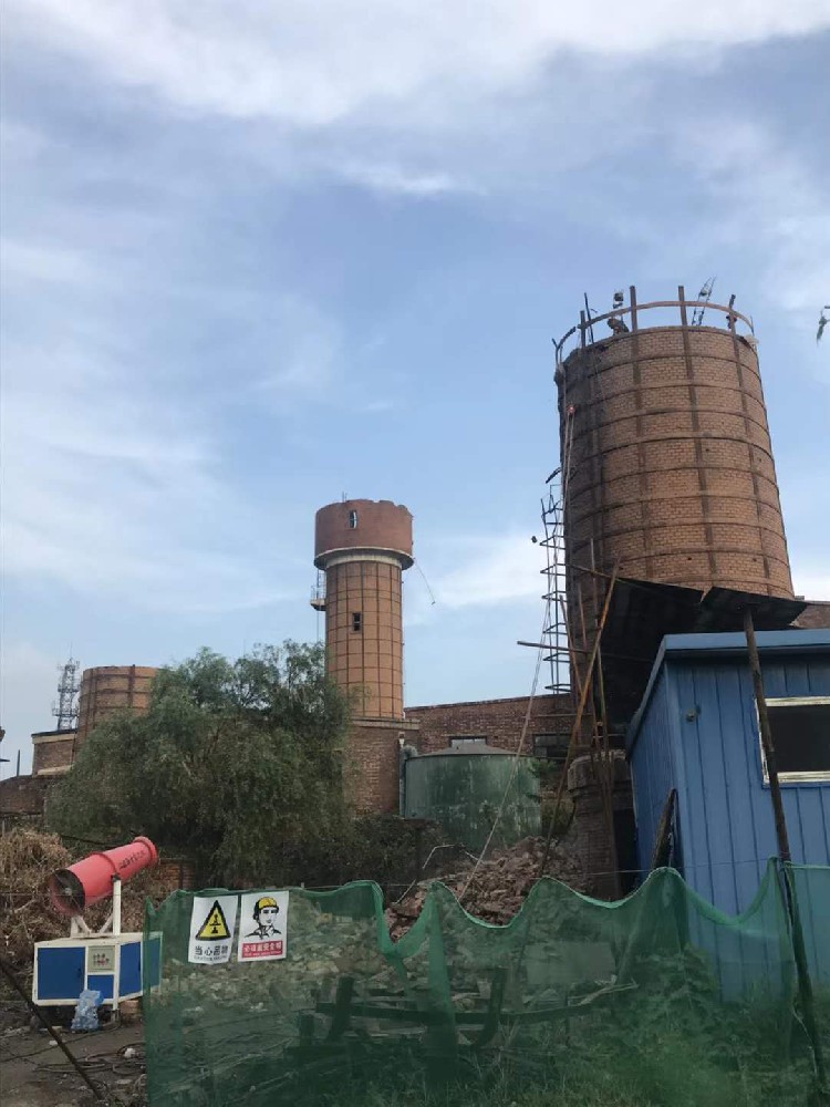 砖烟囱拆除